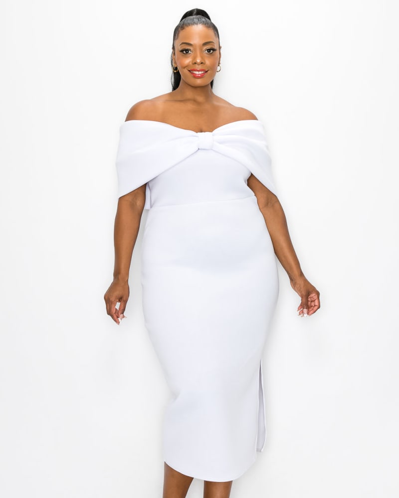 Front of a model wearing a size 1X Zariah Ribbon Detail Midi Dress in White by L I V D. | dia_product_style_image_id:241886